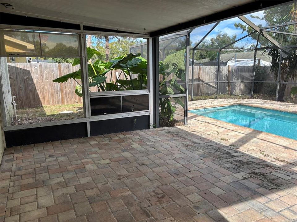 En Venta: $419,000 (3 camas, 2 baños, 1383 Pies cuadrados)