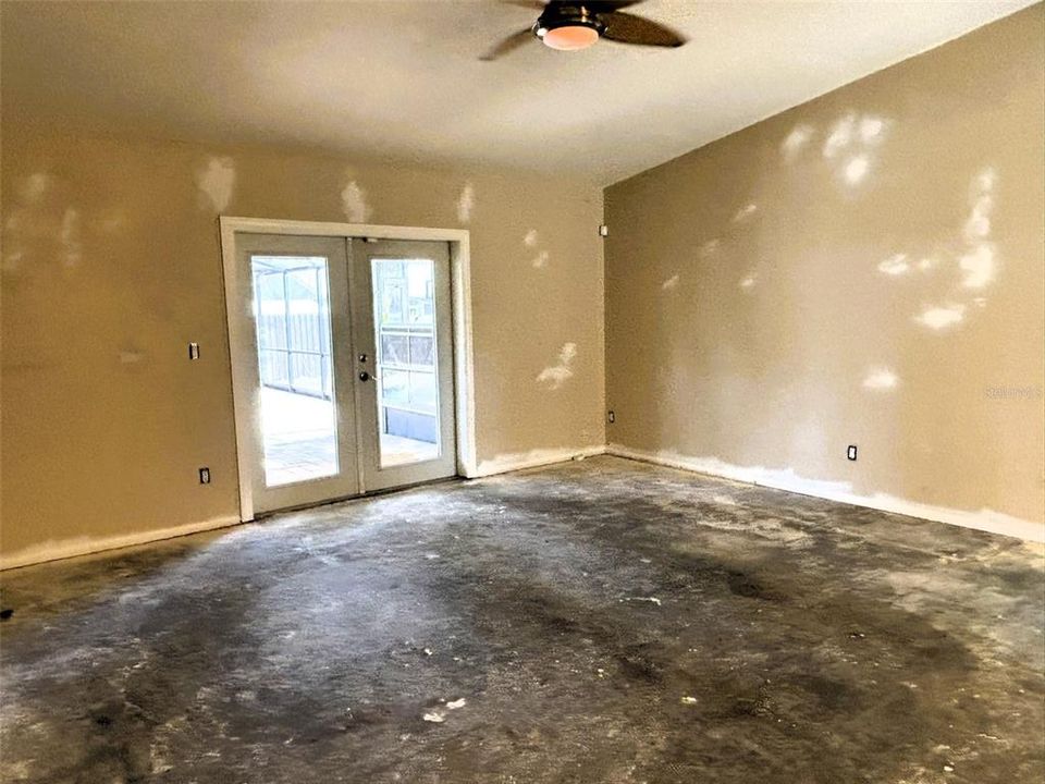 En Venta: $419,000 (3 camas, 2 baños, 1383 Pies cuadrados)