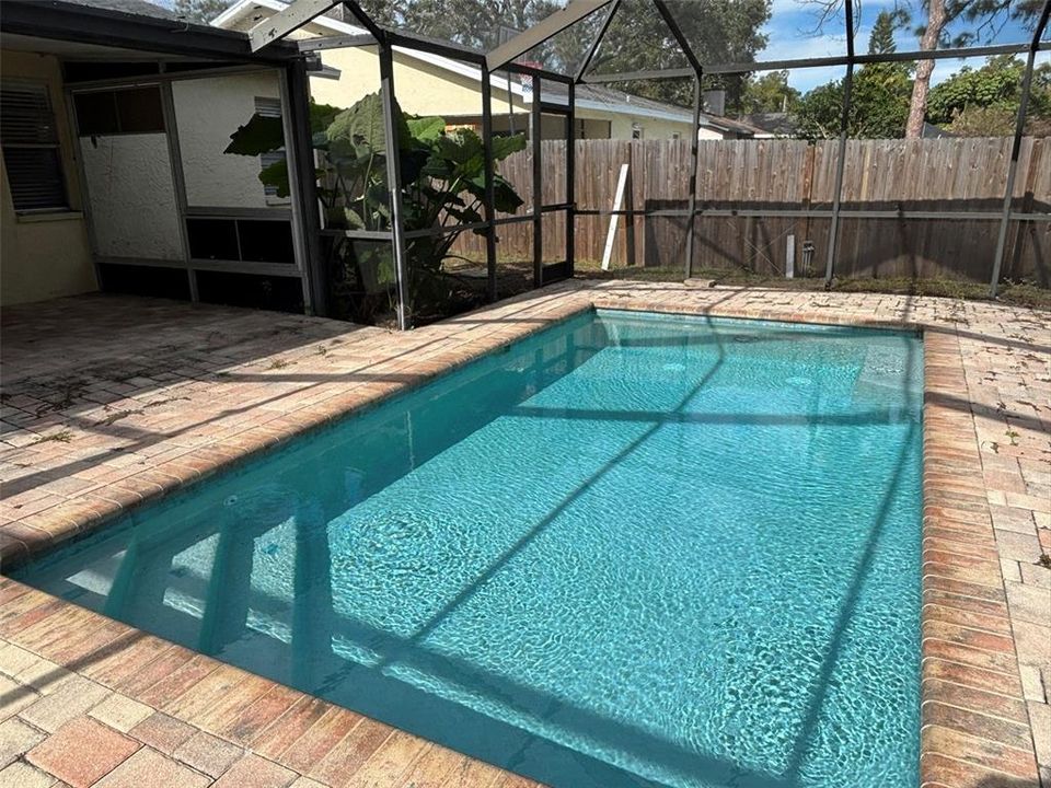 En Venta: $419,000 (3 camas, 2 baños, 1383 Pies cuadrados)