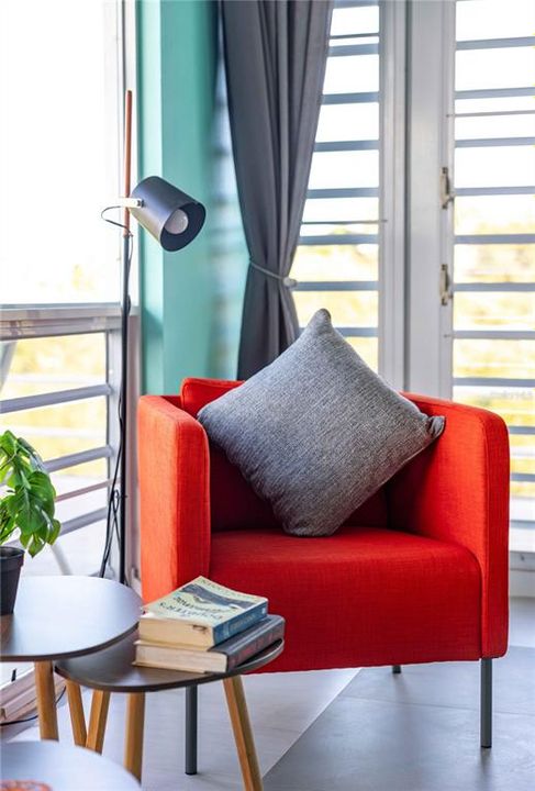 For Sale: $724,000 (2 beds, 2 baths, 1834 Square Feet)