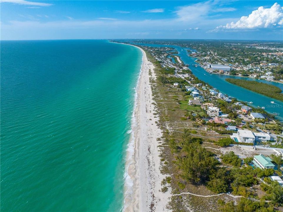 出租: $2,100 (3 贝兹, 2 浴室, 1539 平方英尺)