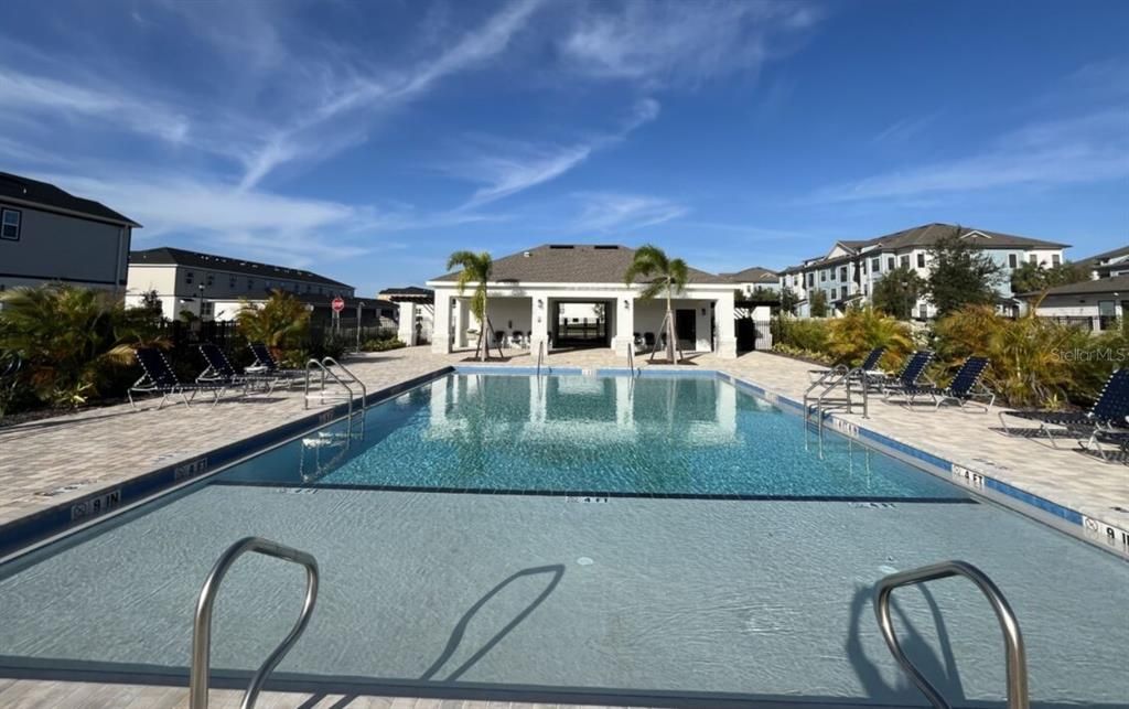 For Rent: $3,250 (3 beds, 2 baths, 1850 Square Feet)