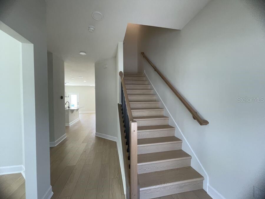 For Rent: $3,250 (3 beds, 2 baths, 1850 Square Feet)