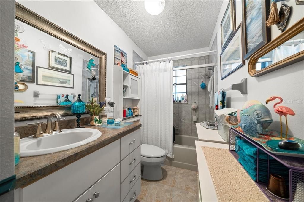 For Sale: $649,900 (3 beds, 2 baths, 1430 Square Feet)