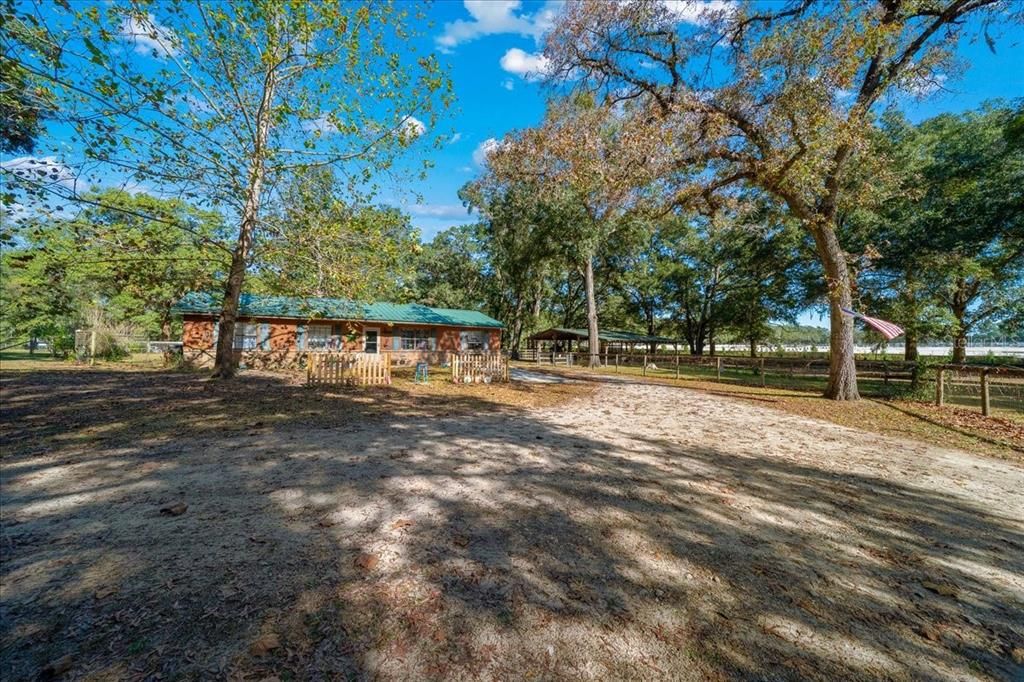 For Sale: $649,900 (3 beds, 2 baths, 1430 Square Feet)