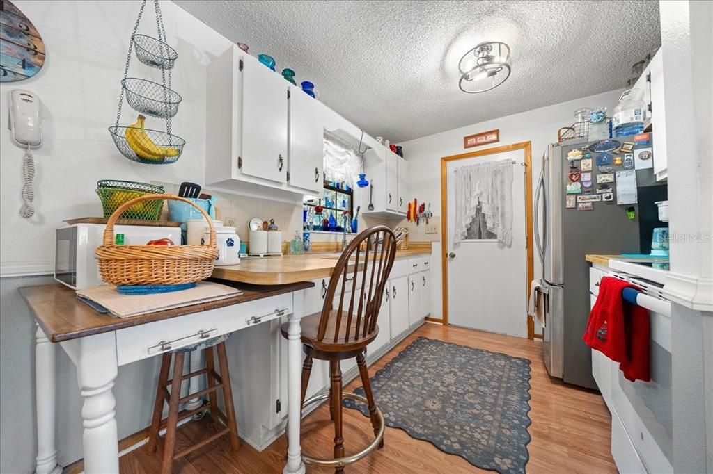 For Sale: $649,900 (3 beds, 2 baths, 1430 Square Feet)