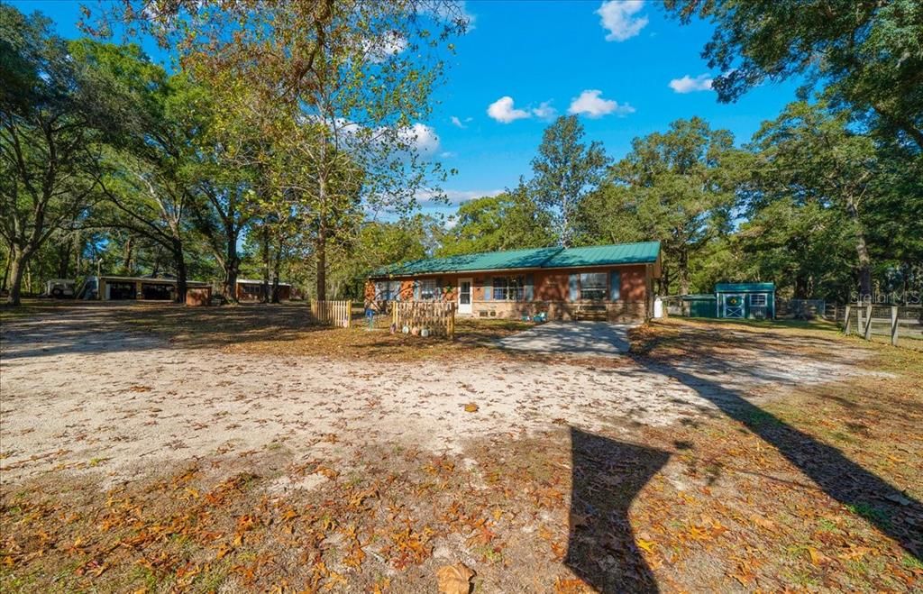 For Sale: $649,900 (3 beds, 2 baths, 1430 Square Feet)