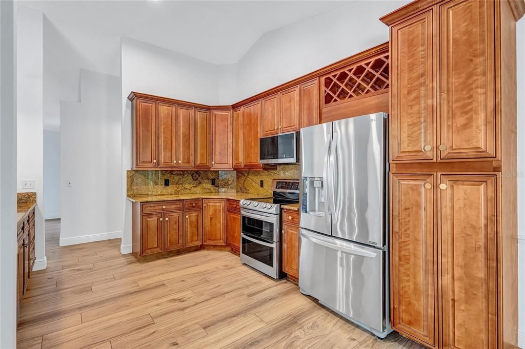 En Venta: $575,000 (3 camas, 2 baños, 1842 Pies cuadrados)