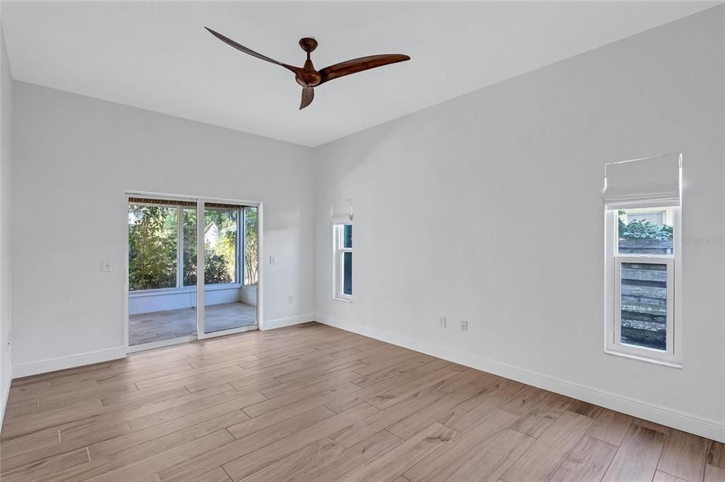 En Venta: $575,000 (3 camas, 2 baños, 1842 Pies cuadrados)