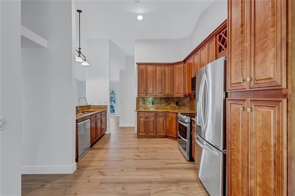 En Venta: $575,000 (3 camas, 2 baños, 1842 Pies cuadrados)