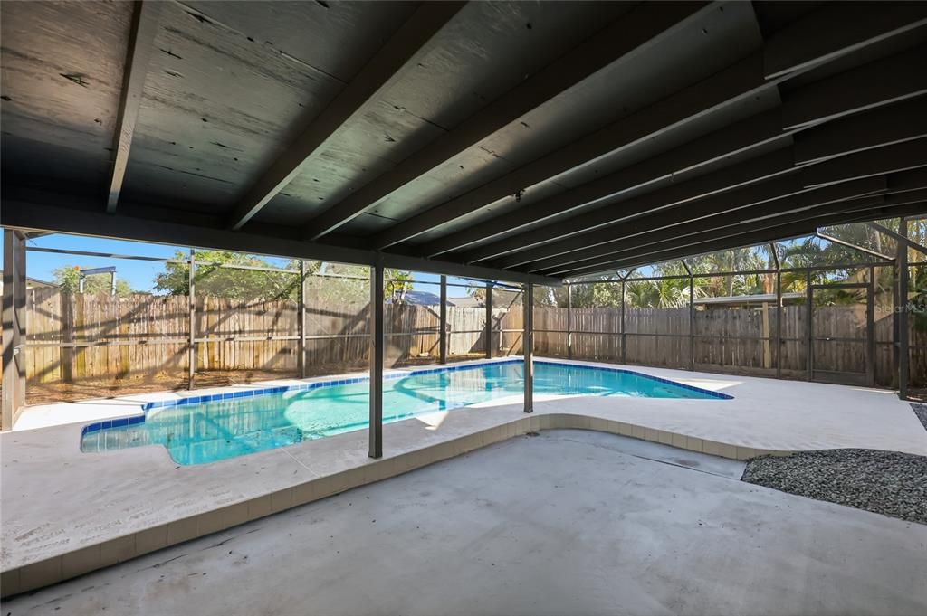 For Sale: $430,000 (3 beds, 2 baths, 1686 Square Feet)