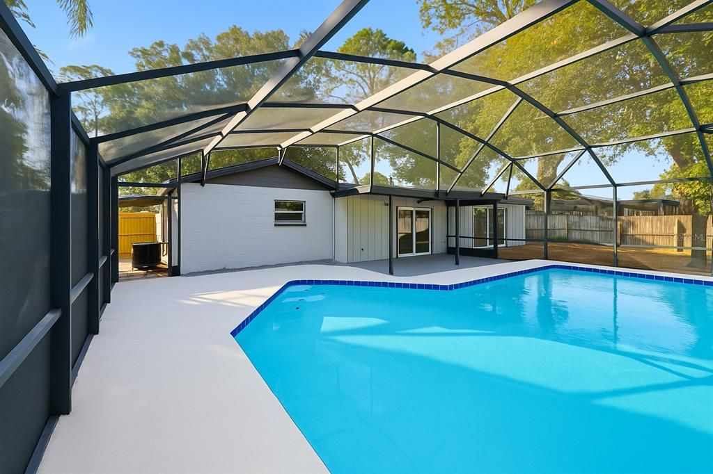 For Sale: $430,000 (3 beds, 2 baths, 1686 Square Feet)