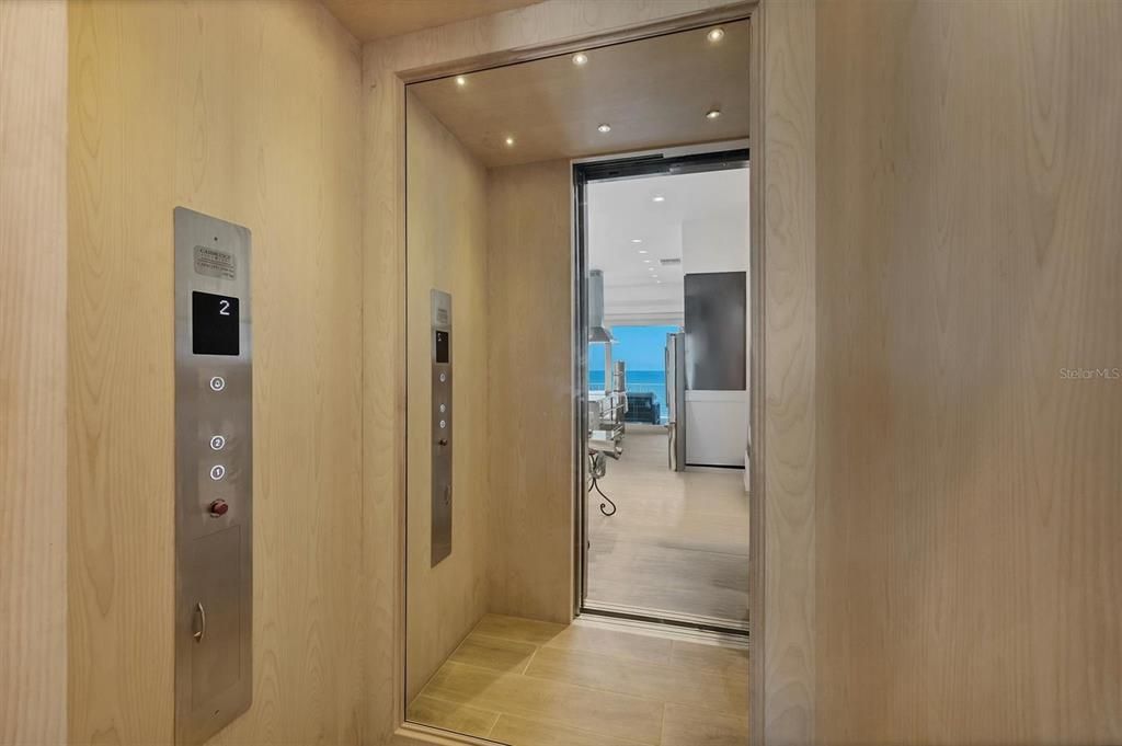 На продажу: $4,200,000 (4 спален, 4 ванн, 2844 Квадратных фут)