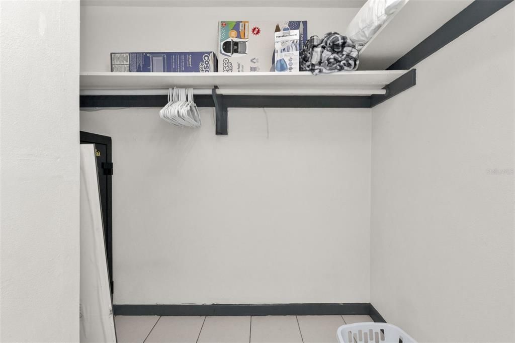 For Sale: $250,000 (2 beds, 2 baths, 1120 Square Feet)