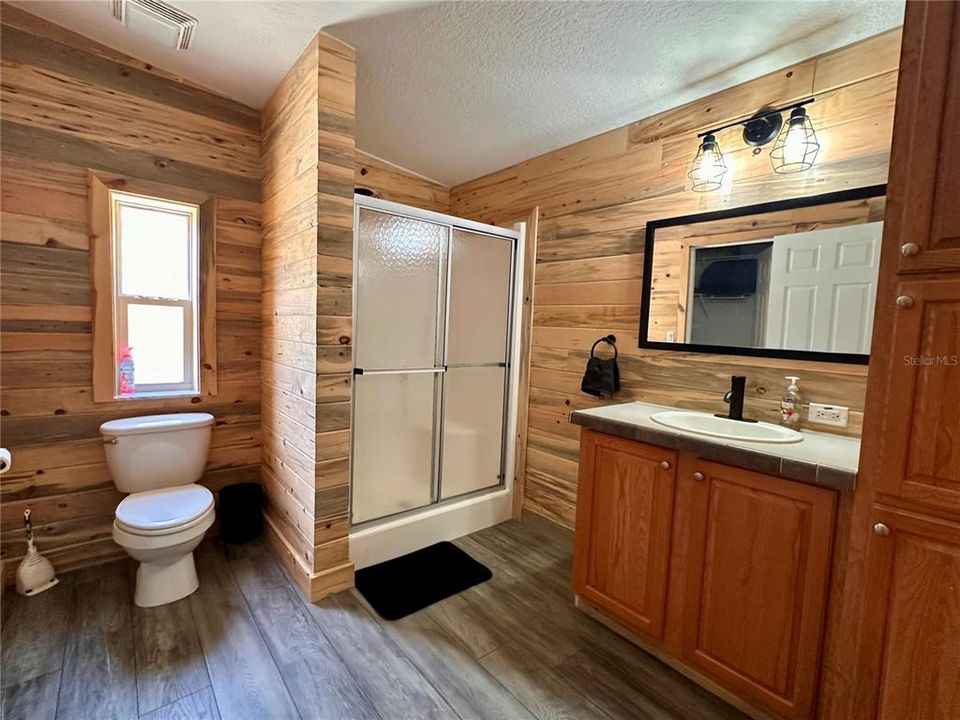 For Sale: $574,900 (4 beds, 3 baths, 2432 Square Feet)