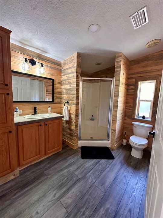 For Sale: $574,900 (4 beds, 3 baths, 2432 Square Feet)