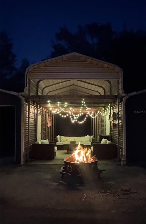 For Sale: $574,900 (4 beds, 3 baths, 2432 Square Feet)