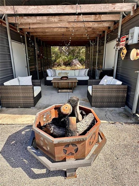 For Sale: $574,900 (4 beds, 3 baths, 2432 Square Feet)