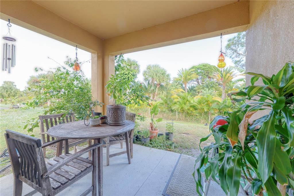 For Sale: $360,000 (4 beds, 2 baths, 1830 Square Feet)