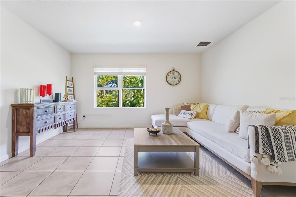 For Sale: $360,000 (4 beds, 2 baths, 1830 Square Feet)