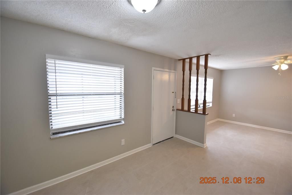 出租: $1,695 (2 贝兹, 1 浴室, 798 平方英尺)