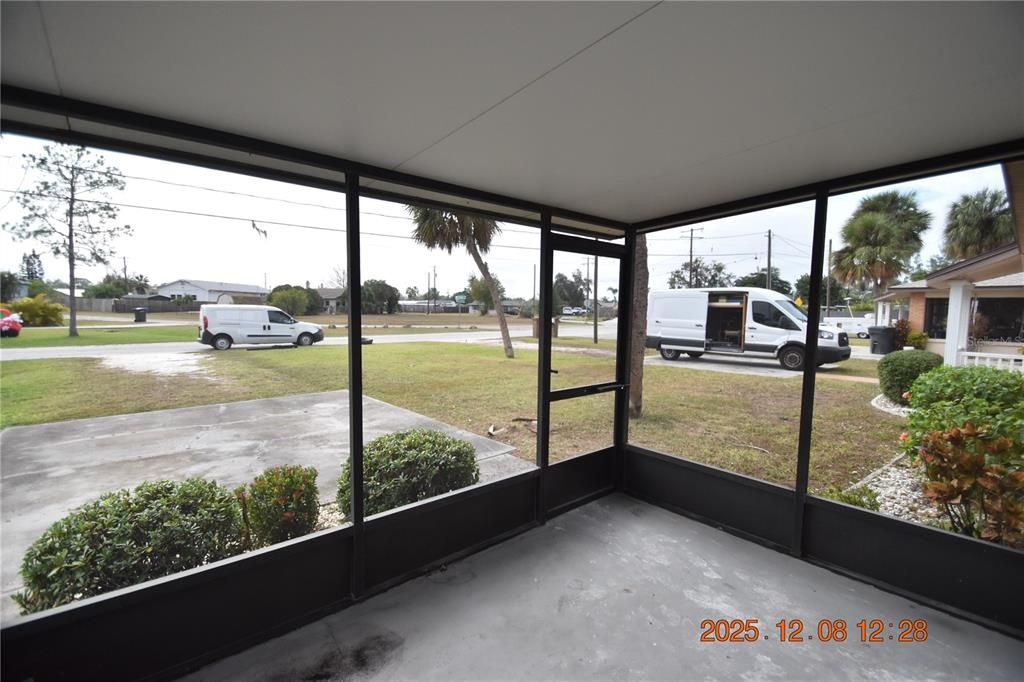 出租: $1,695 (2 贝兹, 1 浴室, 798 平方英尺)