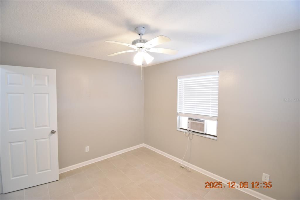 出租: $1,695 (2 贝兹, 1 浴室, 798 平方英尺)