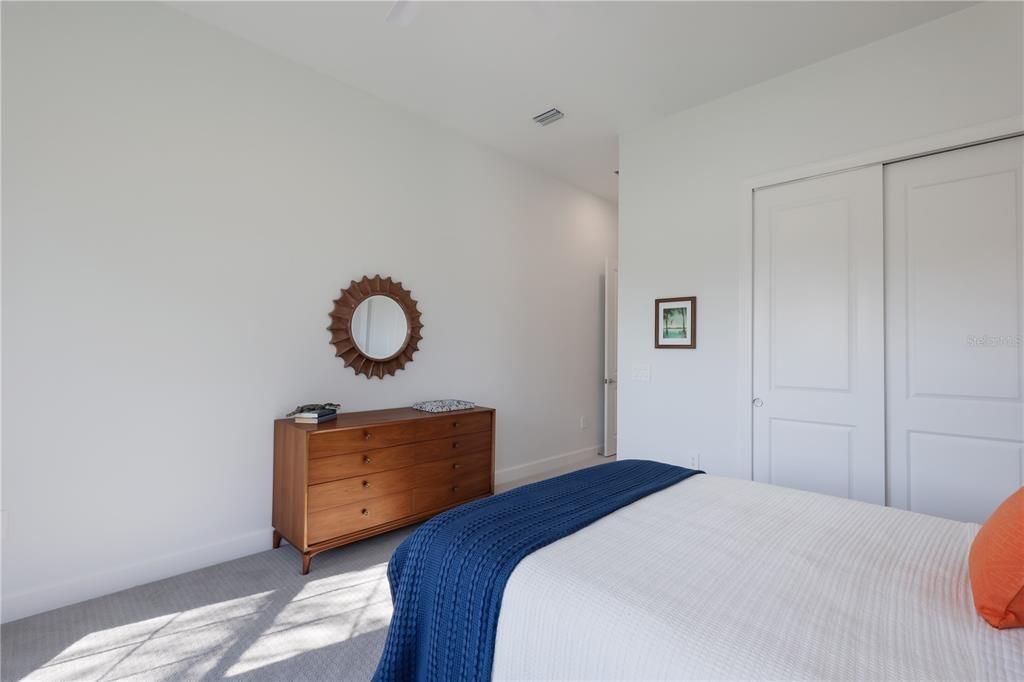 待售: $915,000 (3 贝兹, 3 浴室, 2518 平方英尺)