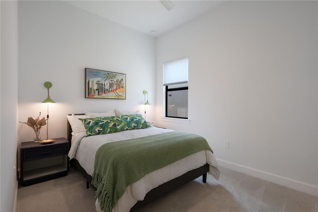 待售: $915,000 (3 贝兹, 3 浴室, 2518 平方英尺)