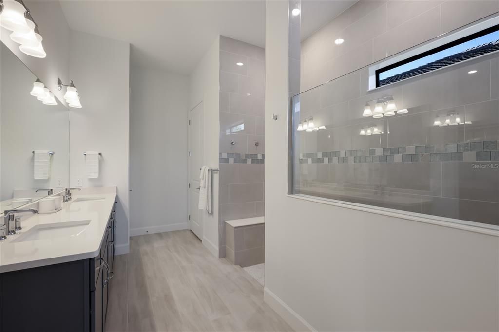 待售: $915,000 (3 贝兹, 3 浴室, 2518 平方英尺)