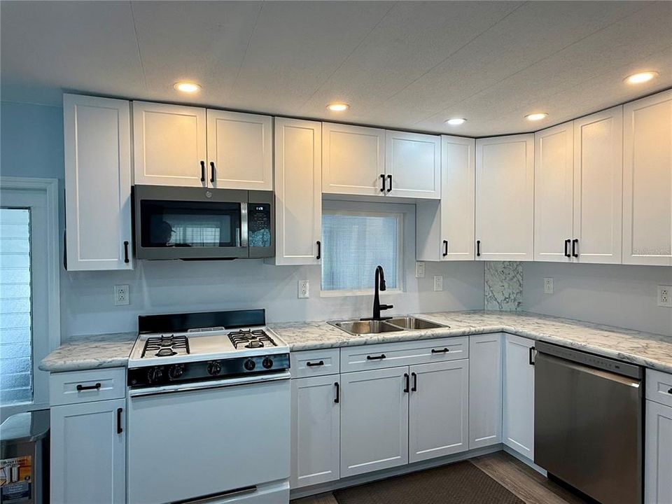 En Venta: $89,000 (2 camas, 1 baños, 872 Pies cuadrados)