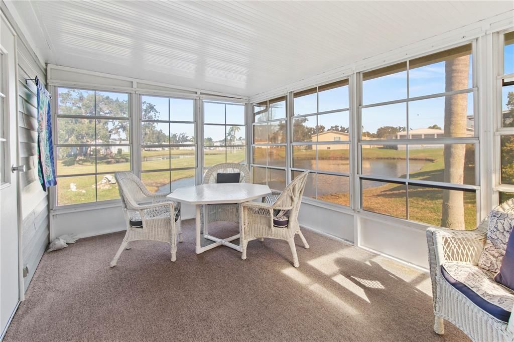 For Sale: $219,999 (2 beds, 2 baths, 1606 Square Feet)