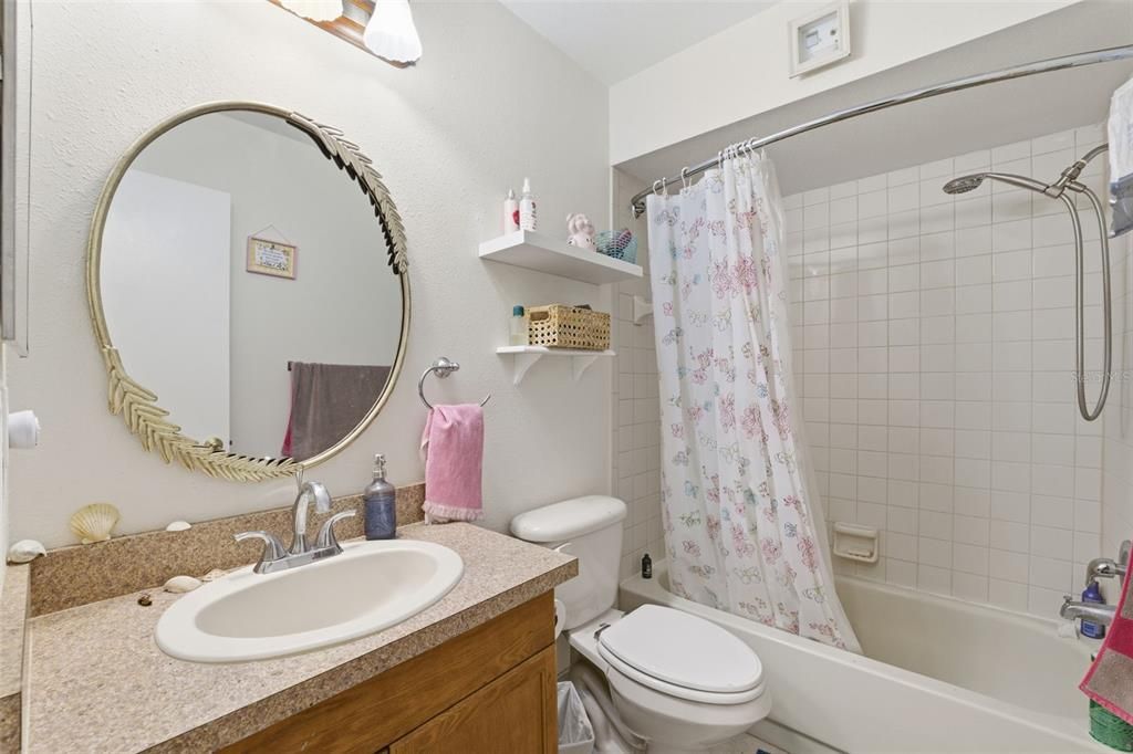 En Venta: $135,000 (3 camas, 2 baños, 1232 Pies cuadrados)