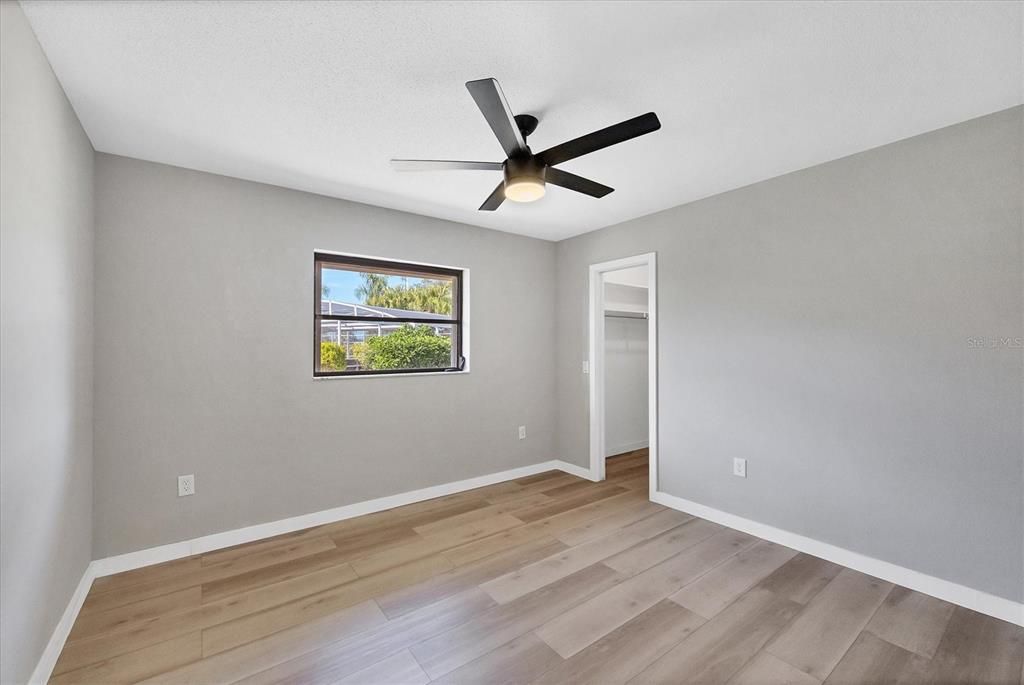 For Sale: $440,000 (3 beds, 2 baths, 1702 Square Feet)