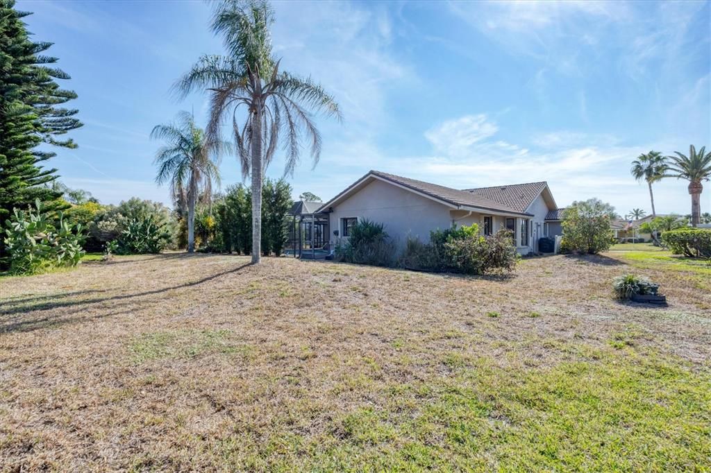 For Sale: $440,000 (3 beds, 2 baths, 1702 Square Feet)