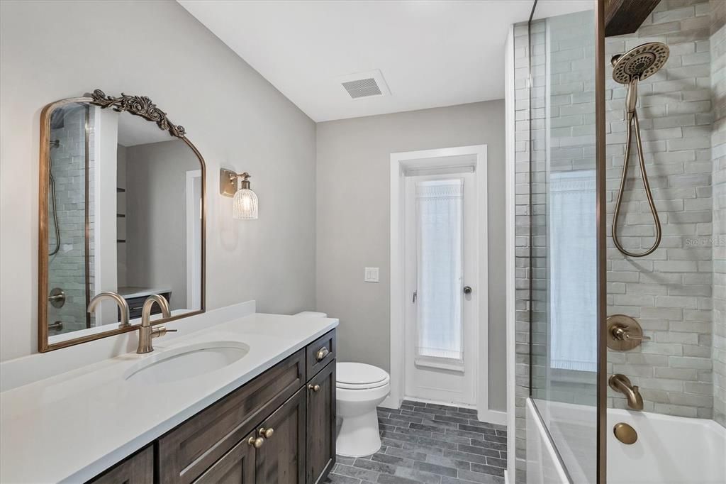 For Sale: $440,000 (3 beds, 2 baths, 1702 Square Feet)