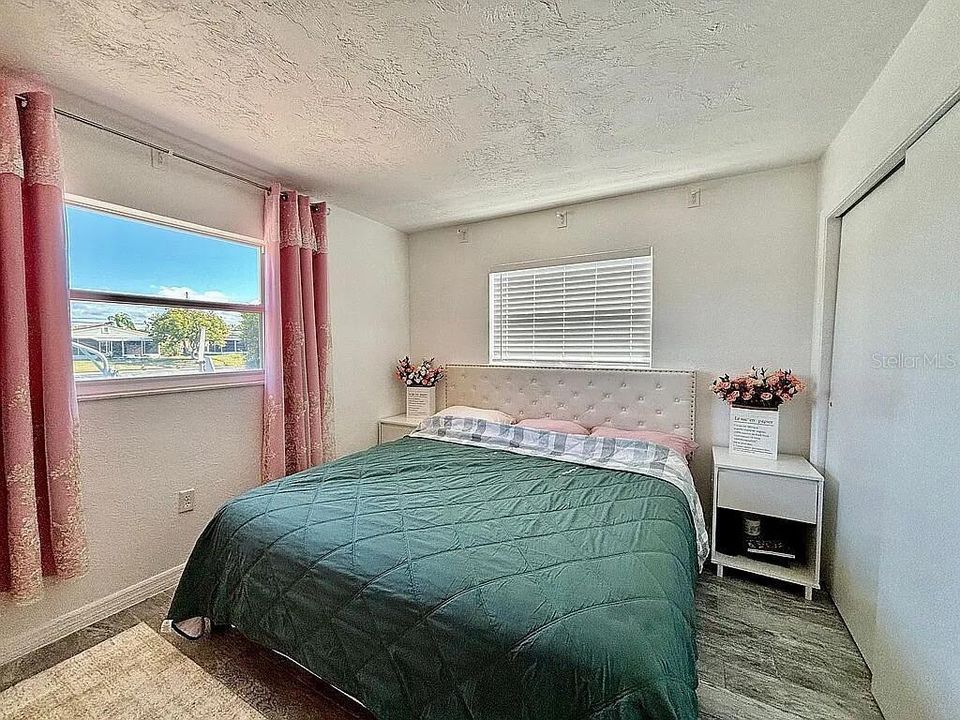 En Venta: $285,000 (2 camas, 1 baños, 1356 Pies cuadrados)