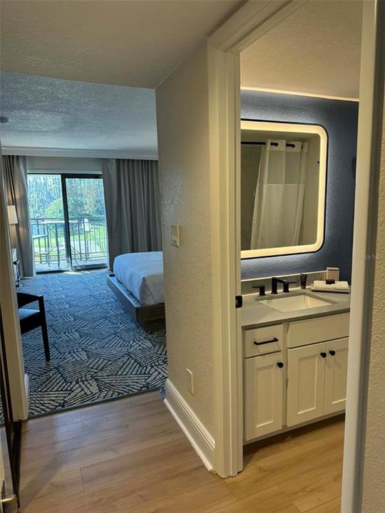 For Sale: $249,900 (3 beds, 3 baths, 1386 Square Feet)