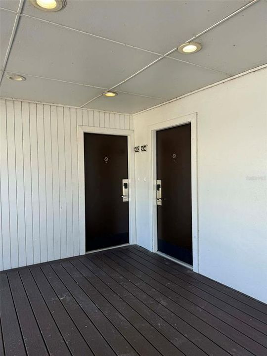 For Sale: $249,900 (3 beds, 3 baths, 1386 Square Feet)