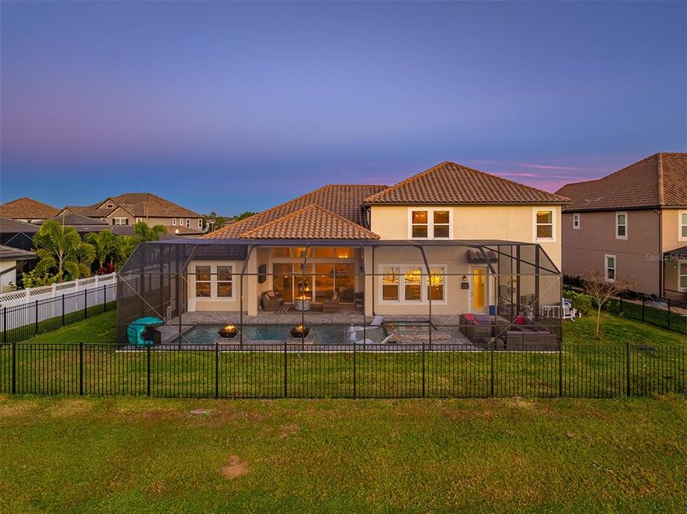 На продажу: $1,395,000 (5 спален, 4 ванн, 4490 Квадратных фут)