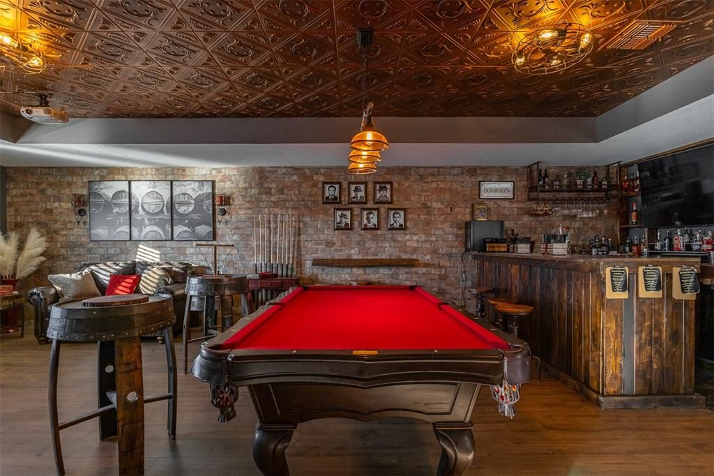 На продажу: $1,395,000 (5 спален, 4 ванн, 4490 Квадратных фут)