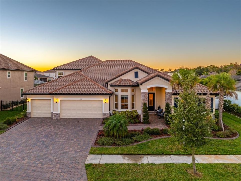 На продажу: $1,395,000 (5 спален, 4 ванн, 4490 Квадратных фут)