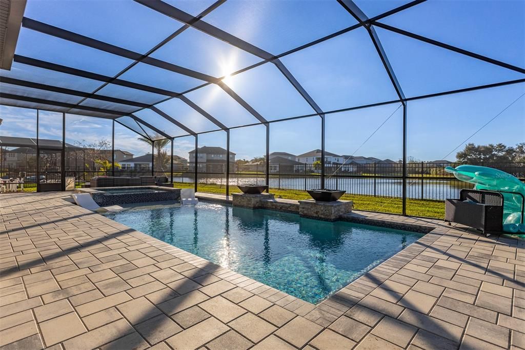 На продажу: $1,395,000 (5 спален, 4 ванн, 4490 Квадратных фут)