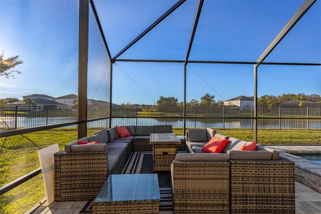 На продажу: $1,395,000 (5 спален, 4 ванн, 4490 Квадратных фут)