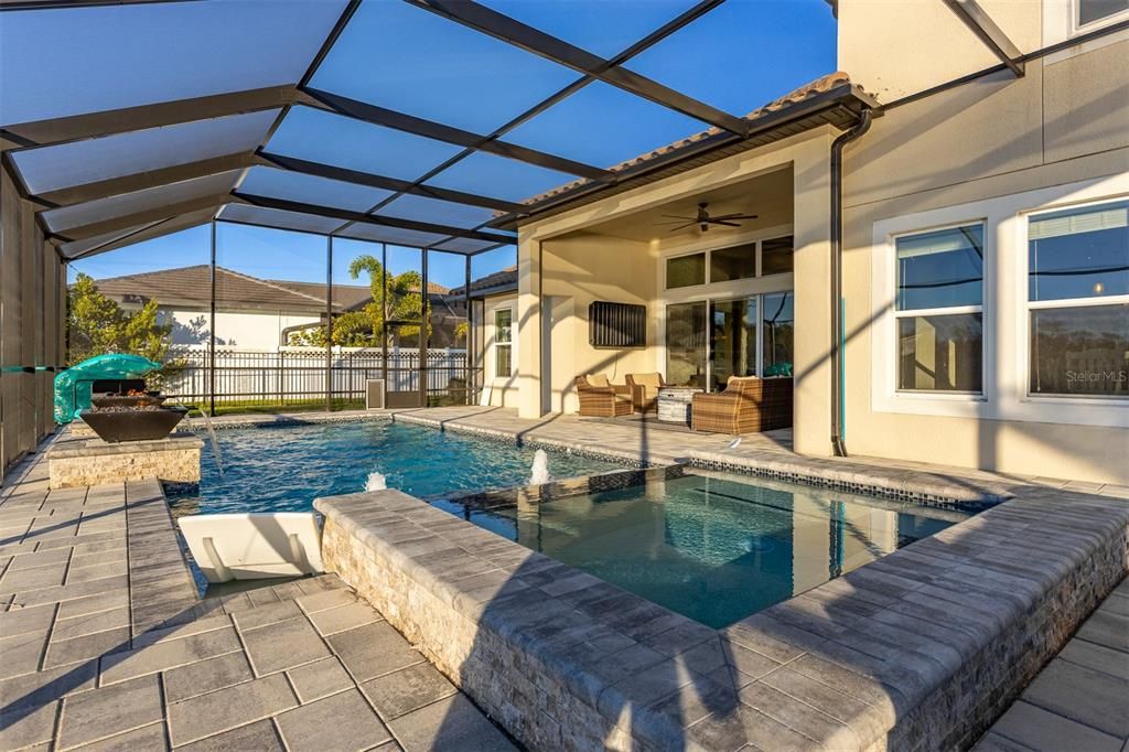 На продажу: $1,395,000 (5 спален, 4 ванн, 4490 Квадратных фут)