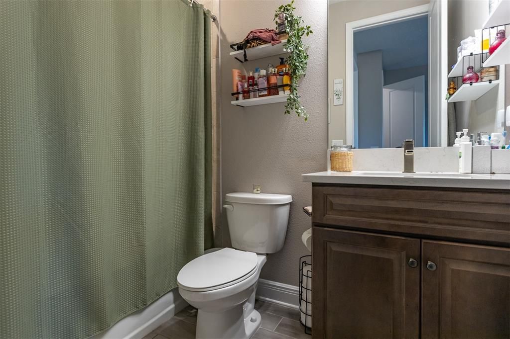 На продажу: $1,395,000 (5 спален, 4 ванн, 4490 Квадратных фут)