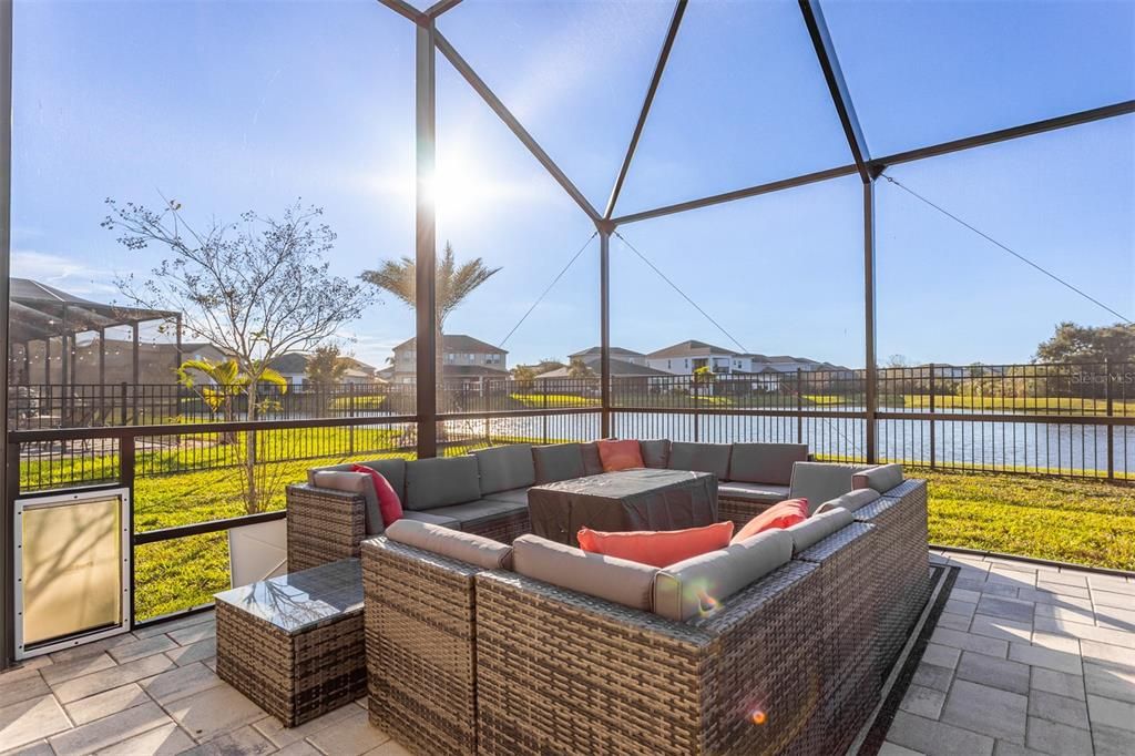 На продажу: $1,395,000 (5 спален, 4 ванн, 4490 Квадратных фут)