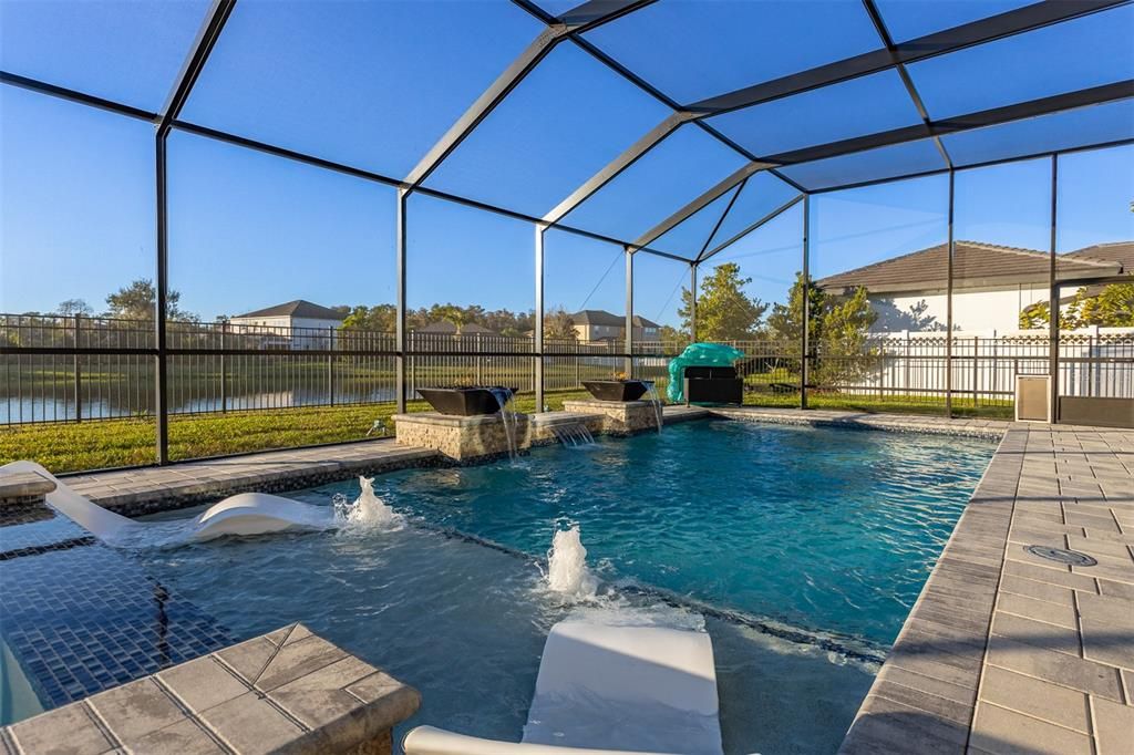 На продажу: $1,395,000 (5 спален, 4 ванн, 4490 Квадратных фут)