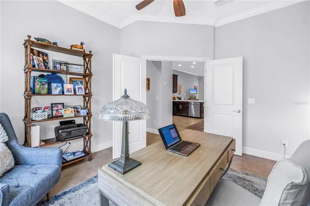 На продажу: $599,900 (3 спален, 2 ванн, 1920 Квадратных фут)