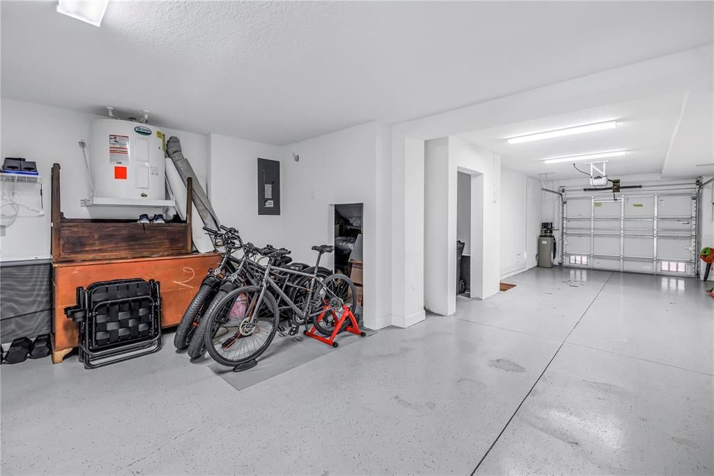 На продажу: $599,900 (3 спален, 2 ванн, 1920 Квадратных фут)